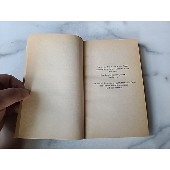 Real Life Help Me! By Wendy Corsi Staub Paperback - Picture 5 of 10